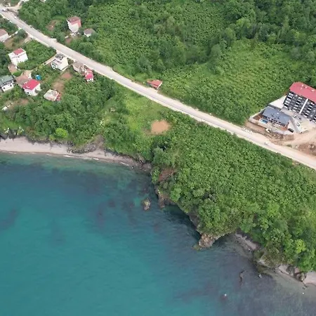 5+1 With Pool, Near Sea, 10 Person, Arakli