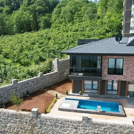 5+1 With Pool, Near Sea, 10 Person, Arakli Villa *