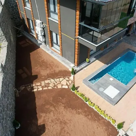Villa 5+1 With Pool, Near Sea, 10 Person, Arakli *