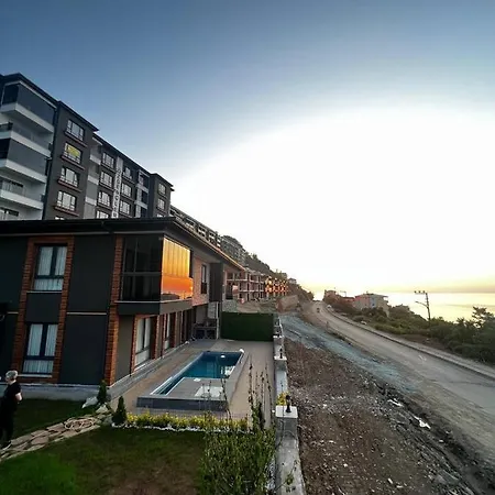 Villa 5+1 With Pool, Near Sea, 10 Person, Arakli