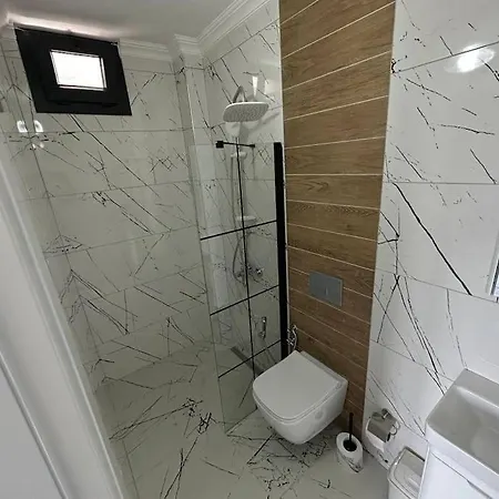 5+1 With Pool, Near Sea, 10 Person, Arakli Villa